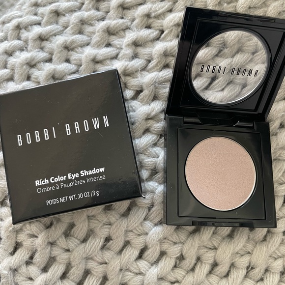 BOBBI BROWN Rich Color Eyeshadow in SAND DUNE -NEW W/O BOX (1) - Picture 2 of 4
